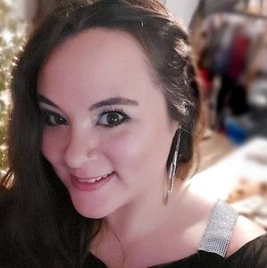 Meet your Posher, Charity